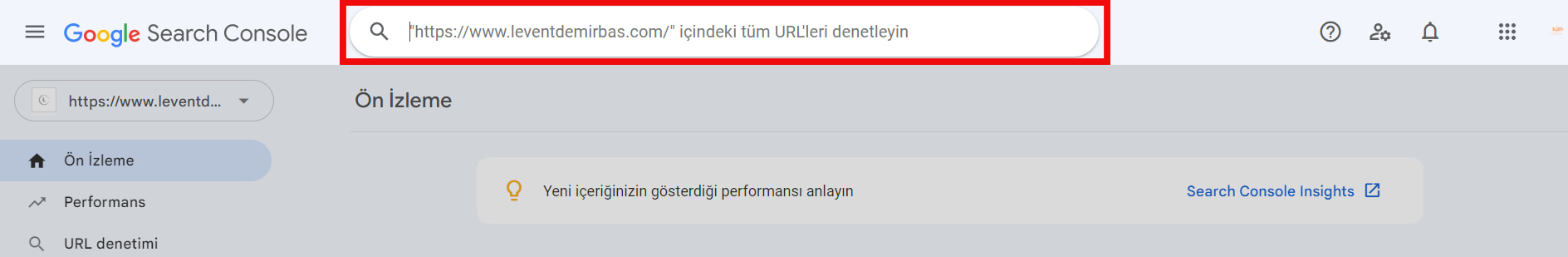 Google'ın web sitenizdeki belirli sayfaları nasıl gördüğünü daha iyi anlamak için URL Denetleme Aracı'nı kullanabilirsiniz. Belirli bir sayfanın geçerli indeksleme durumu ve sayfanın indekslenmesini engelleyen hatalar hakkında ayrıntılı bilgi istediğiniz zaman kullanın.